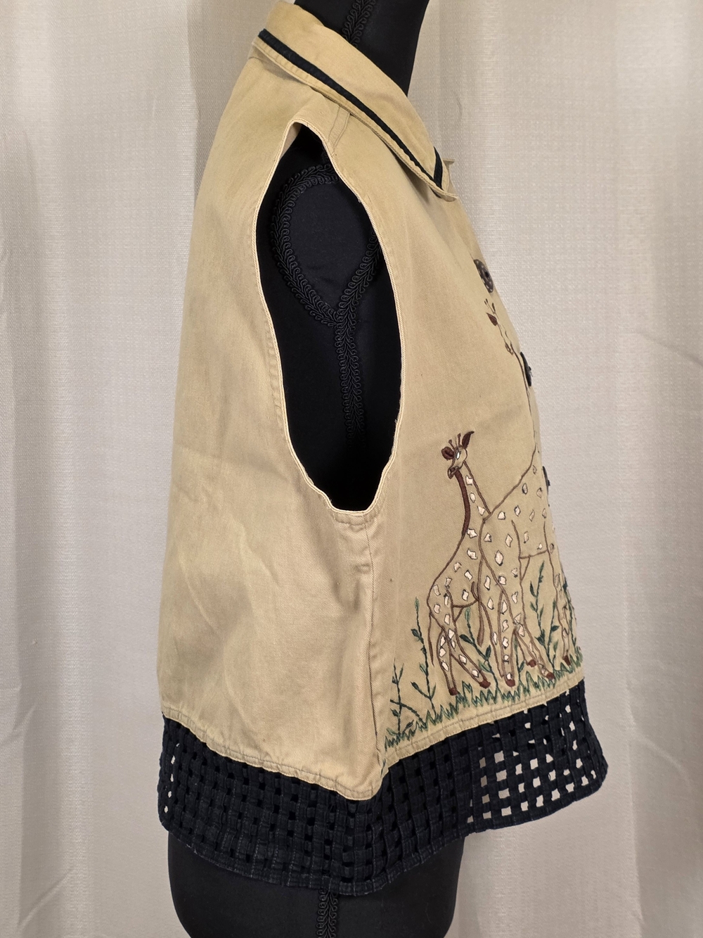 Vintage Y2K Safari Animal Embroidered Vest - Picture 2 of 12